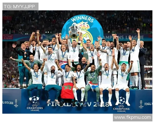 重庆足球队意识提升与发展探讨聚焦足球文化与团队精神的结合