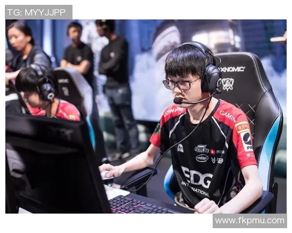 高校联赛精彩回顾IG战队个人能力展现与团队协作分析 高校联赛精彩回顾IG战队个人能力展现与团队协作分析