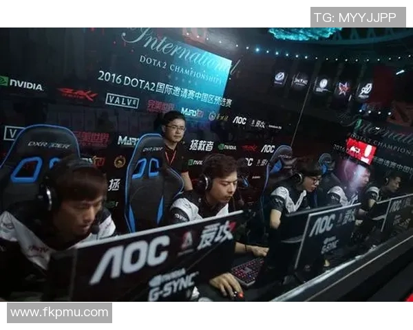 勇士与黄蜂激战正酣直播吧全程为您呈现精彩赛事瞬间