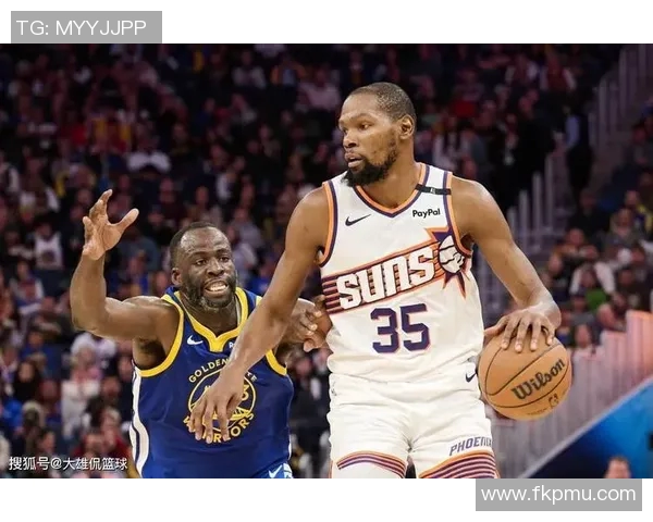 德雷蒙德格林的篮球生涯与领导力探讨：从勇士队核心到全能战士