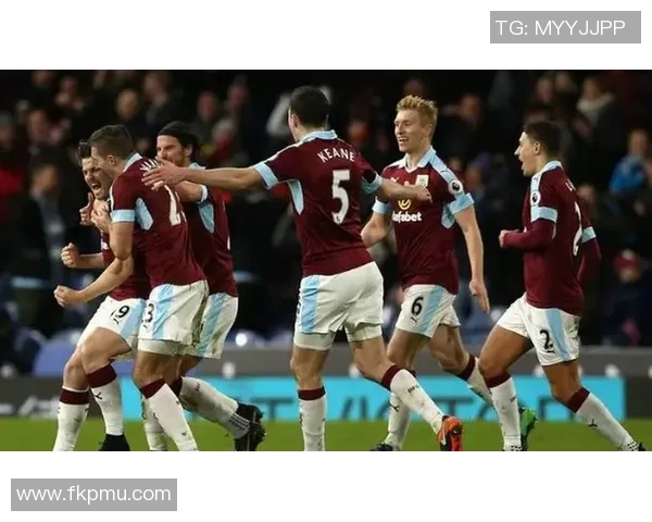 沃特福德主场迎战狼队争夺英超宝贵积分的精彩对决 沃特福德主场迎战狼队争夺英超宝贵积分的精彩对决