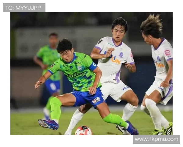 周六足球大战横滨对决神户期待精彩进球与激烈对抗