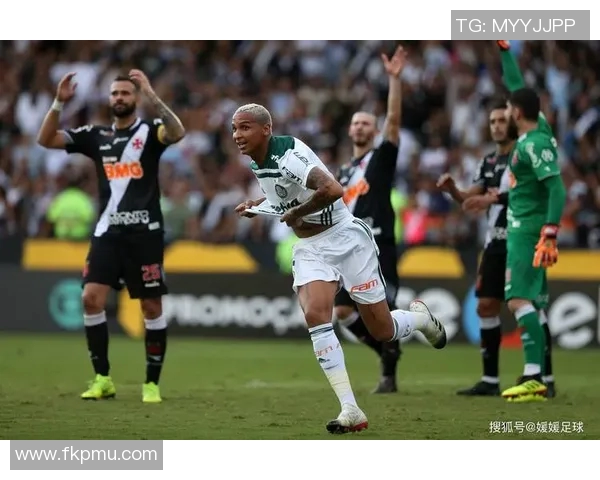 达伽马与基多大对决解析:历史背景与战术对比探讨 达伽马与基多大对决解析:历史背景与战术对比探讨