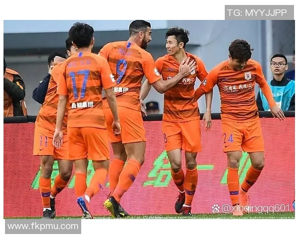 鲁能与国安在线对决精彩回顾及赛后分析全景呈现 鲁能与国安在线对决精彩回顾及赛后分析全景呈现