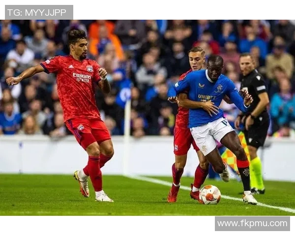 马赛与奥林匹亚科的激烈对决揭示了欧洲足球的魅力与竞争力