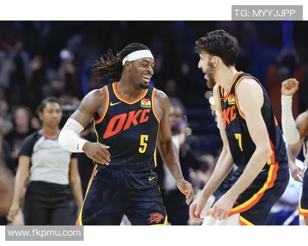 切特霍姆格伦的篮球之路从大学到NBA的成长与挑战