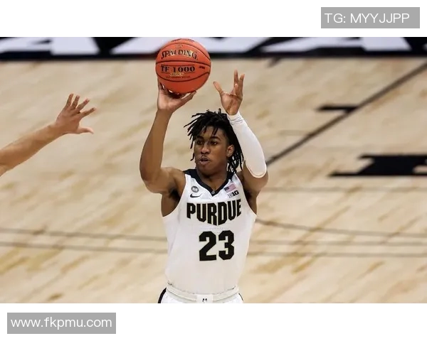 杰登艾维如何在NBA赛场上展现出惊人的潜力与才华